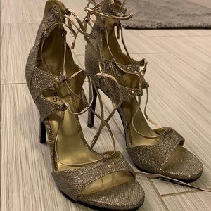 Guess Gold/silver shiny strappy heels